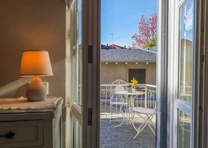 Rachel Quadro 인트라