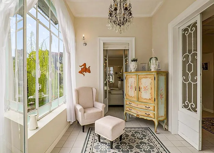 Apartament Rachel Quadro Intra